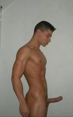 tumblr_myahyrIqSd1sfcf16o6_250.jpg
