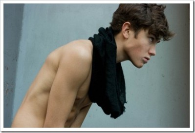 Twinks in scarves13