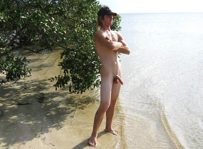 naked beach08