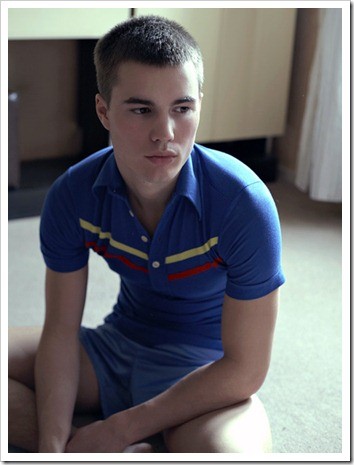 Teen boys can be sexy also with clothes on20