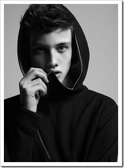 Sexy teen boys in their hoods-23