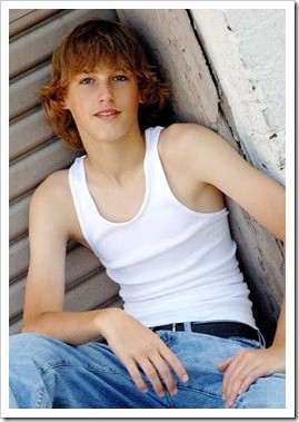 Teen boys in tanktops01