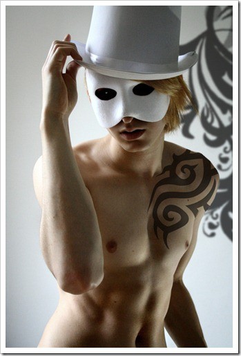 Masked guys02