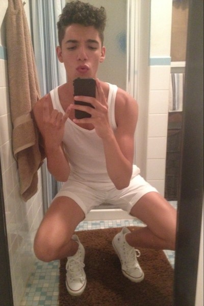 tumblr_n8zw07kBdd1qjqmzxo1_1280.png.jpg
