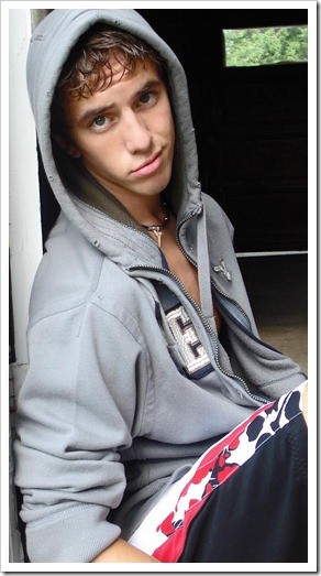 Sexy teen boys in their hoods02