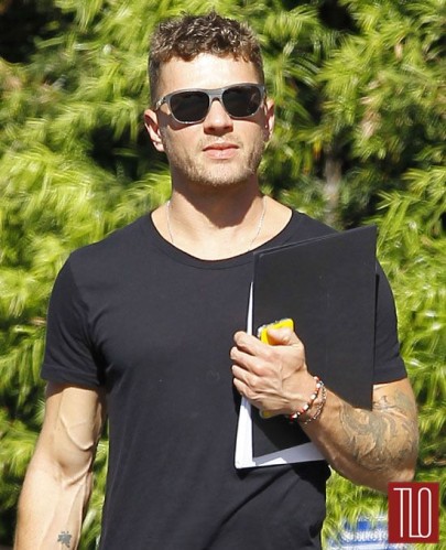 Ryan-Phillippe-GOTS-BOHBGS-Street-Style-Tom-LOrenzo-Site-TL.jpg