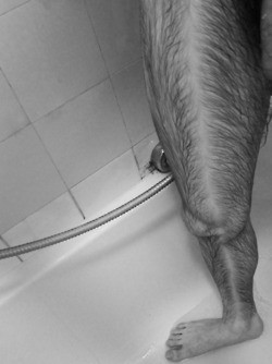 tumblr mn23igI7Db1s7fcngo1 250