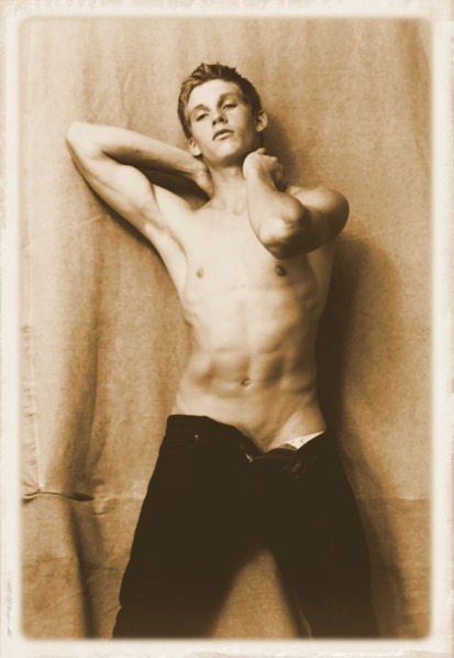 tumblr_nbfhugSfMm1qm14xlo1_1280.jpg