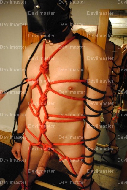 15-04-27-antinous-et-shibari 0103