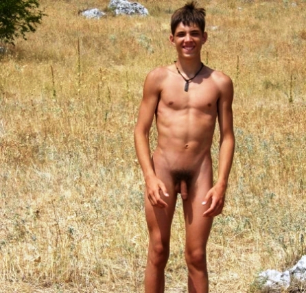 preteen-nudist-boy-3