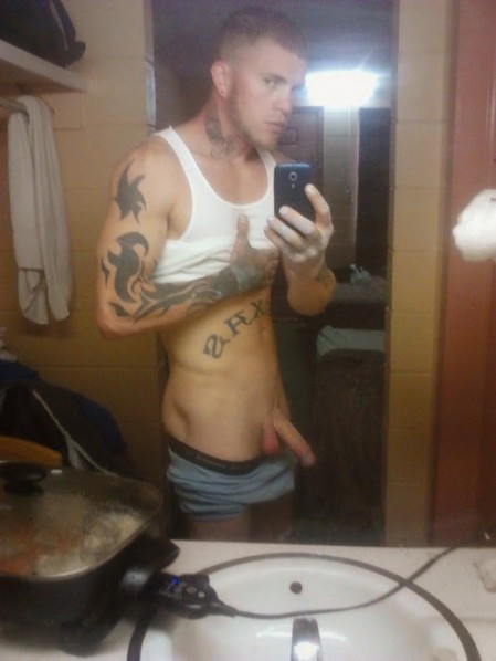 tumblr_mce3tmEEbd1rprw89o1_500.jpg