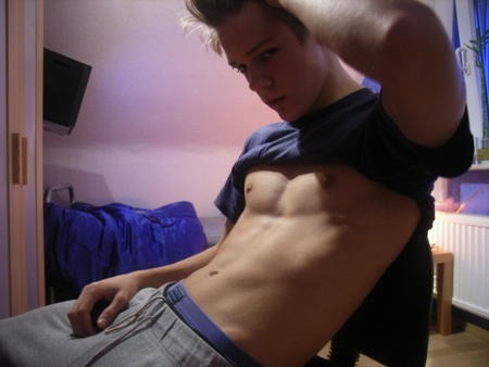 tumblr_ncxkd6rmqh1tq5rm2o1_500.jpg