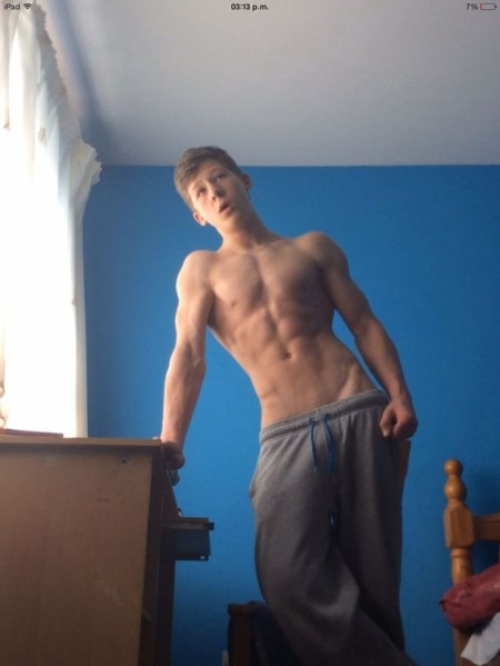 tumblr_nbm69sF6c51r6wc4yo1_1280.jpg