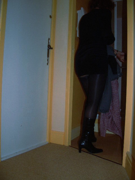 021(1)