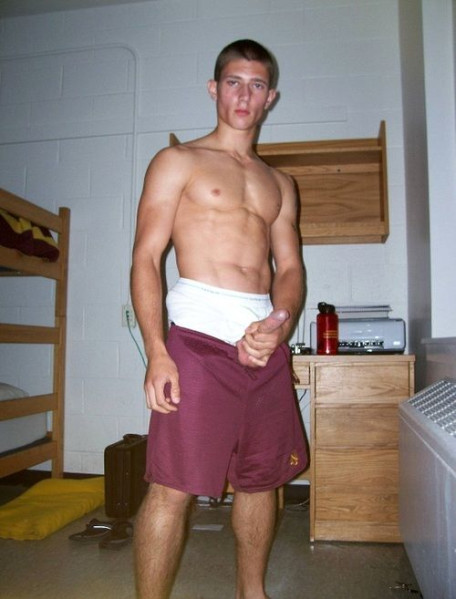 tumblr_n6vrugjjtT1rue5qno1_500.jpg