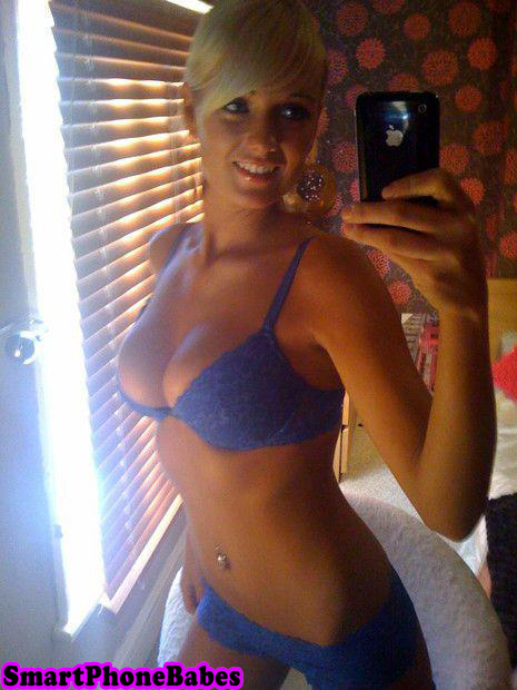 smartphonebabe_260.jpg