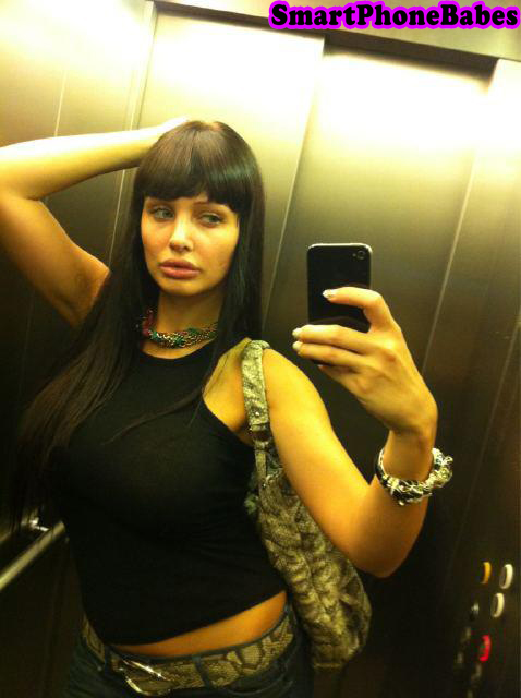 smartphonebabes166.jpg