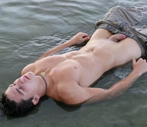 tumblr_ml81hwMt2r1s54uqso1_500.jpg