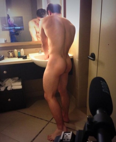 tumblr_n0p9ovZBqj1r0o648o1_500.jpg