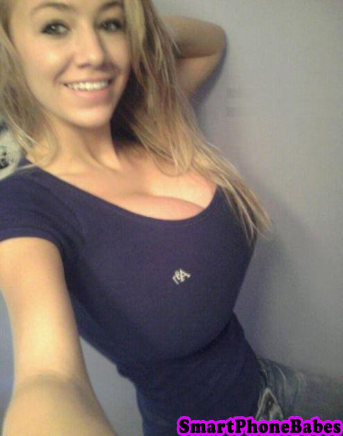 smartphonebabes208.jpg