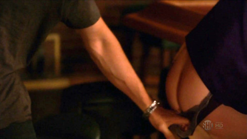 mary-louise-parker-sex-scene-weeds-cap-01
