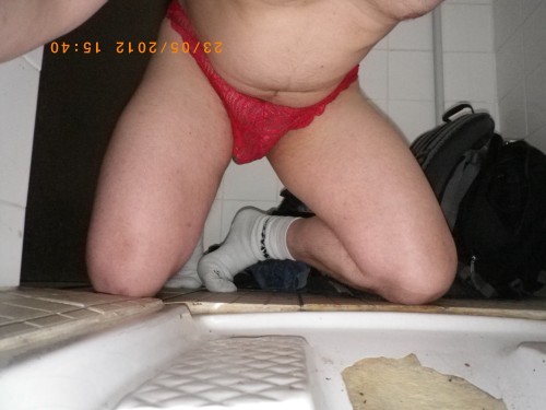 piss2.jpg