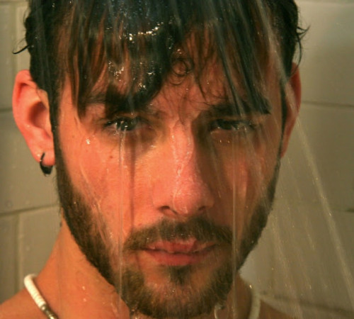wet-men-guys-speedo-shower-baths-beach-32.jpg