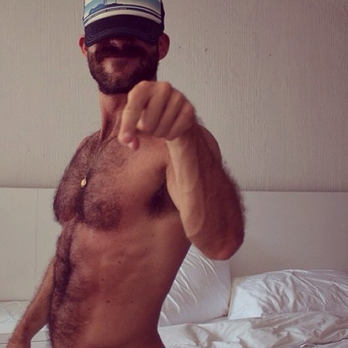 tumblr n8arer9Wkw1qgn77mo1 500