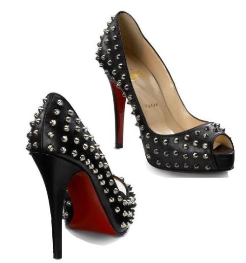 christian-louboutin-very-prive-peep-toe-pumps1