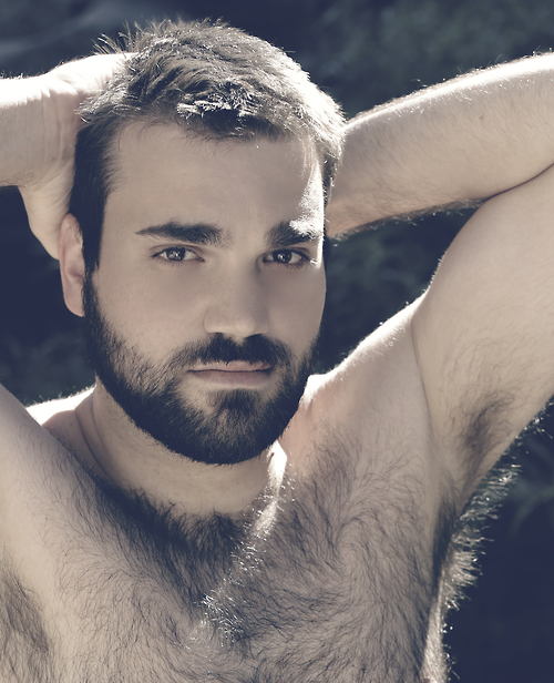 tumblr mr1kyuLzI31rotf35o1 500