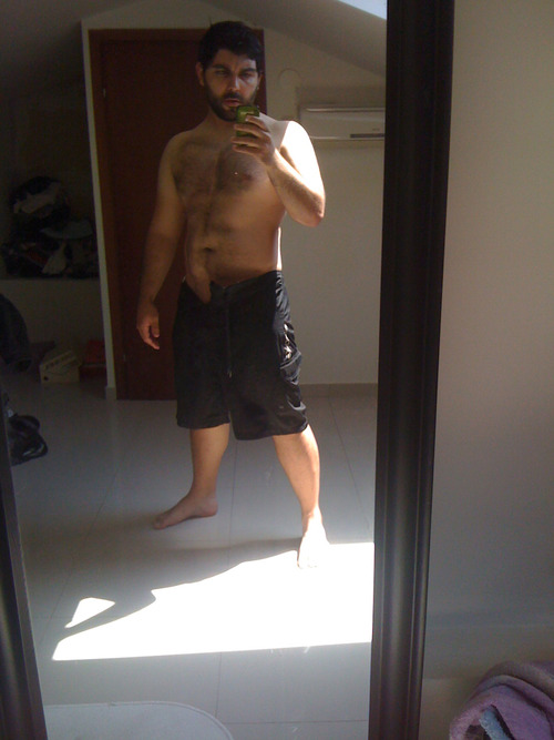 tumblr mon59iZ7gq1rcowwdo1 500