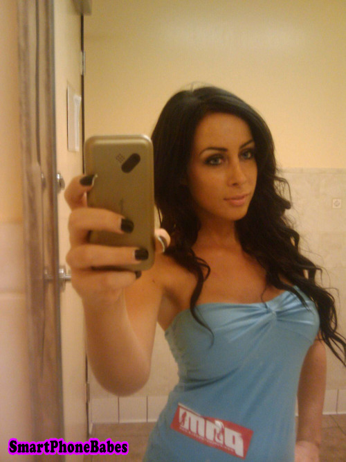 smartphonebabes120.jpg