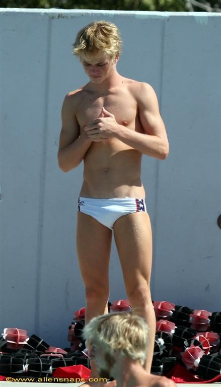 speedo13.jpg