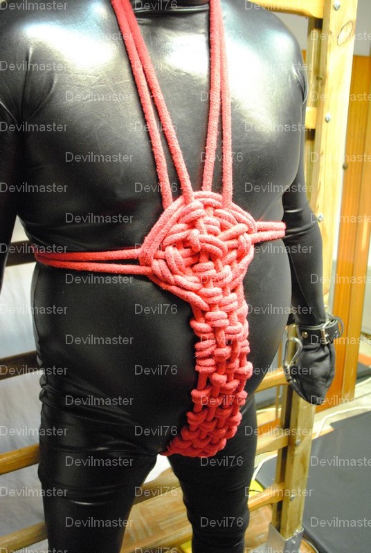 15-12-16-shibari 0012