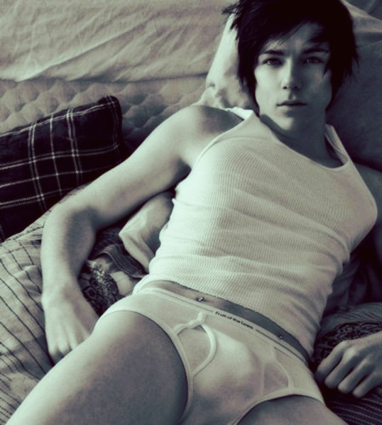 tumblr_mcob48Muew1qhm2nso1_1280.jpg