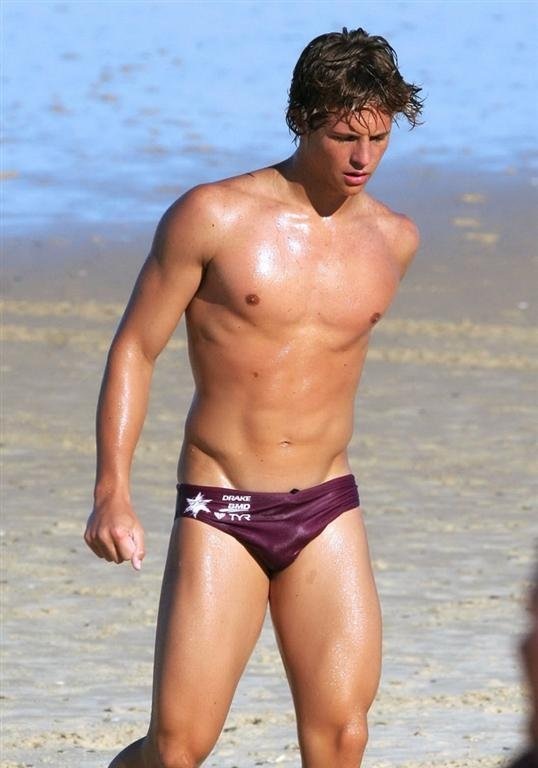 speedo17.jpg