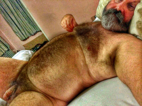 tumblr nztelkvC2U1tci8c8o1 540