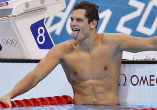 hottest-swimmers-florent-manaudou-tongue.jpg