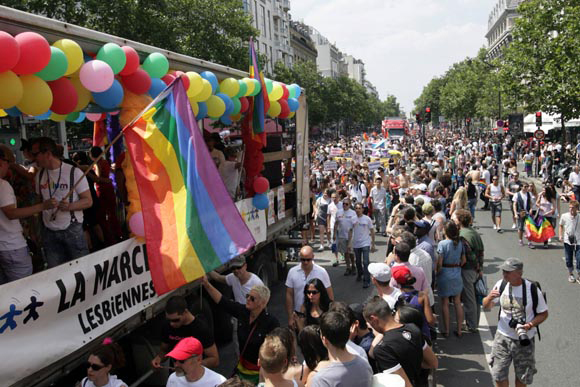 gay-pride-2010-58