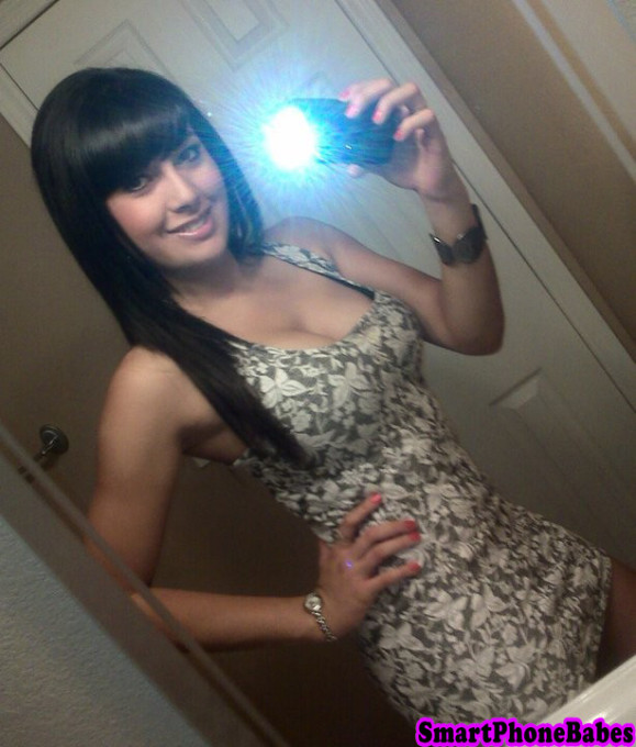 smartphonebabes151.jpg