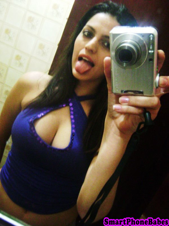 smartphonebabes177.jpg