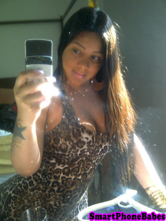 smartphonebabes178.jpg