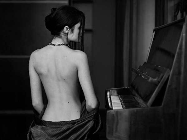 lapianiste_photo_erotique_charme_sexe_humeurblog_blog.jpg