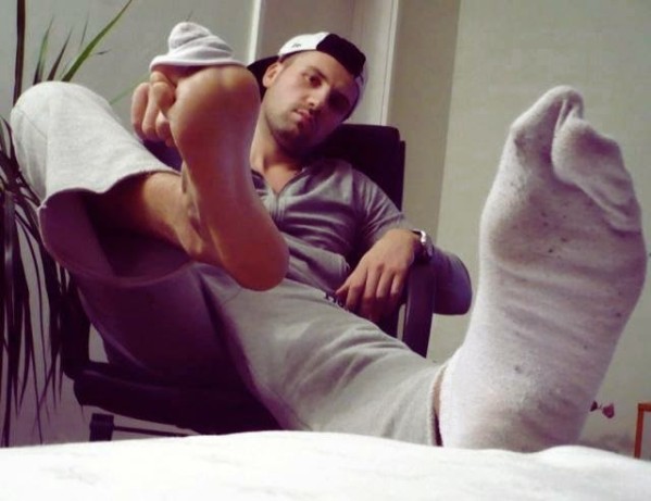 another-dom-top-foot-stud.jpg