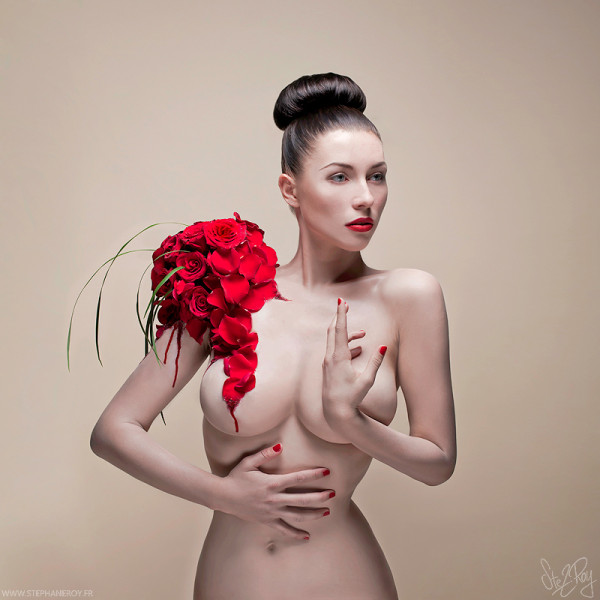 Kay Morgan-in-Cannibal Flowers-by-Stephane Roy