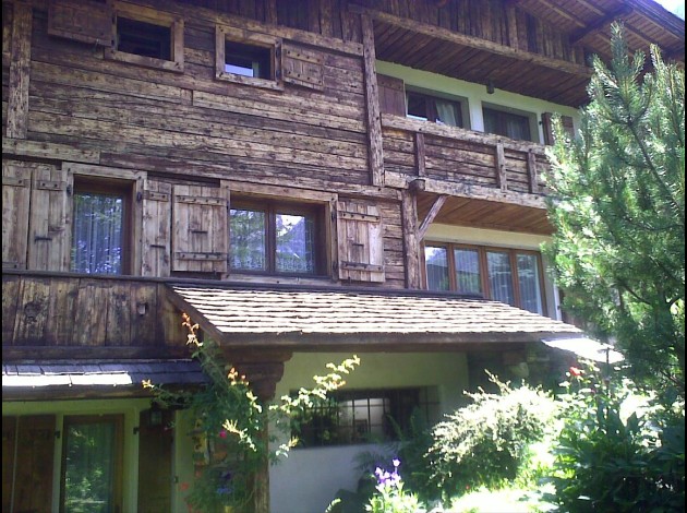 Chalet front