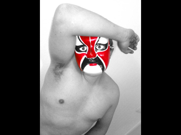 PlomMask04