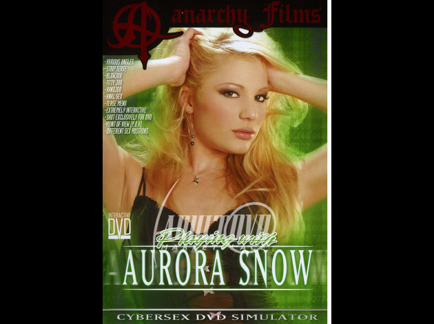 (DIV731) Playing With Aurora Snow