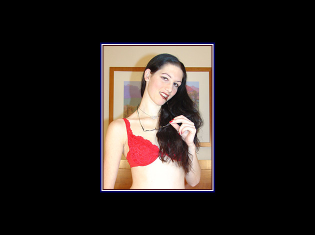 Kerri-Kraven.jpg