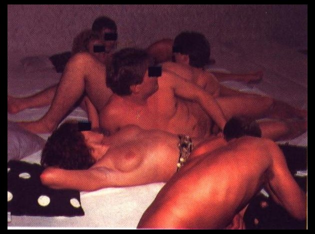 private-swinger-party-illegal-stolen-nude-sex-photos-04.jpg